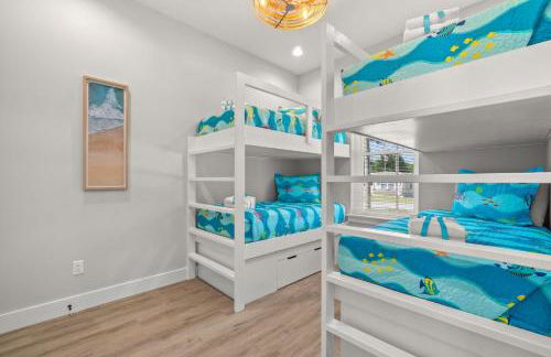 Brand New Home With In-ground Pool, Four Houses From Beautiful Laguna Beach - Foto 16