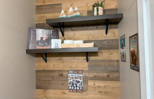 Spacious Family Retreat with Hot Tub & Home Theater - Foto 35