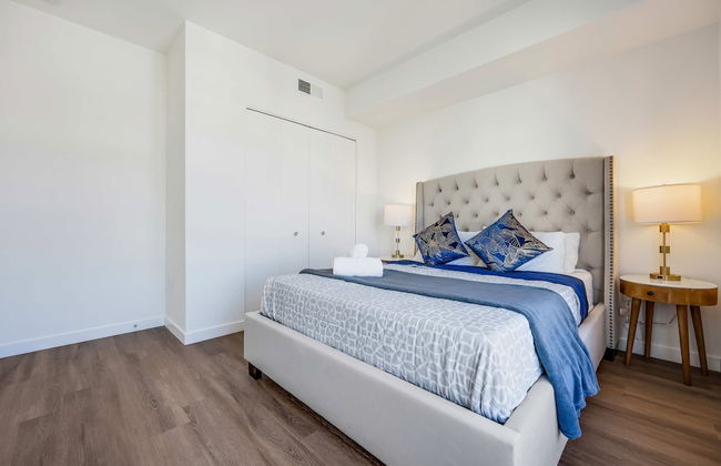 Luxury 3BR Hollywood Sign View by Oneluxstay - Photo 18