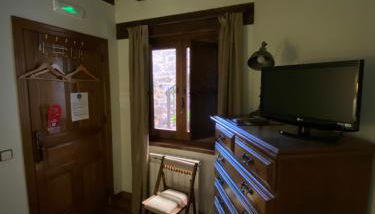 La Hoja de Roble - Foto 3, Other