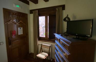 La Hoja de Roble - Photo 3