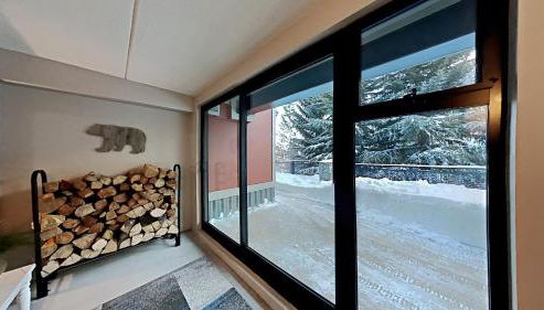 Slopeside & Spacious Home WITH Parking - Foto 5