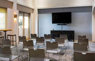 Enjoy the Oro Valley in this 1BD condo with resort amenities - Foto 11