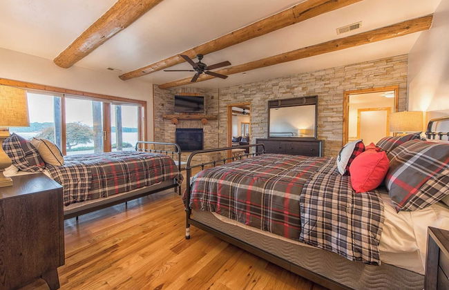 Azalea Retreat by Avantstay Sleeps 34 & Pool - Foto 23