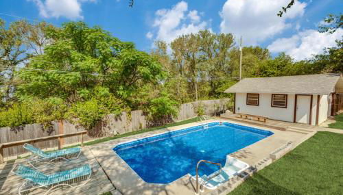 Farmhouse With Amazing Pool at Wester Hills Temple - Foto 1