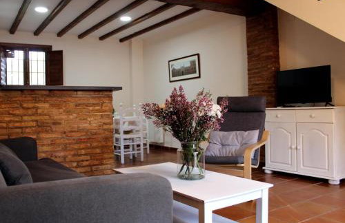 Masia de San Juan - castillo con piscina en plena Sierra Calderona - Photo 4