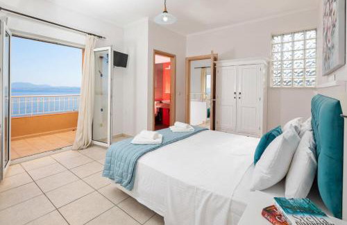 Elena Costa - Photo 25