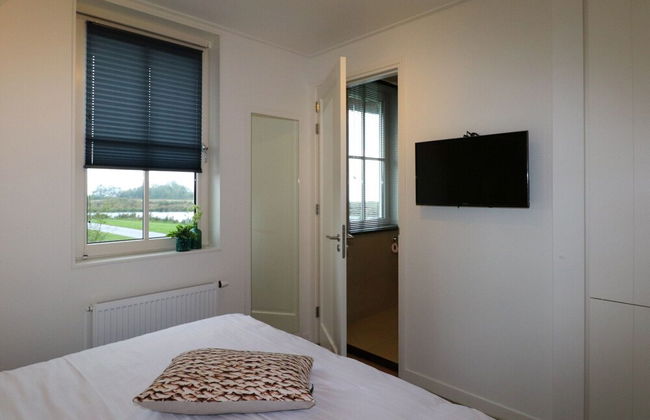 Luxury Villa With Sauna and Jacuzzi at the Lake - Foto 44