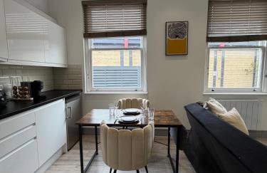 Modern Studio Flat with Balcony in Heart of London - Foto 22