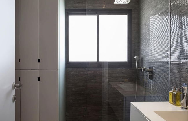 Melchett Plume in Tel Aviv-yafo - Foto 13