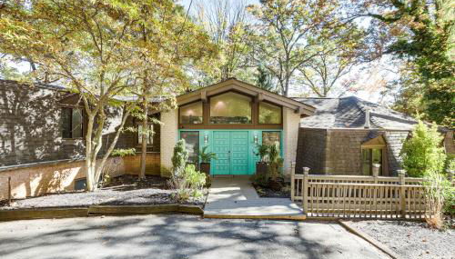 Spacious King of Prussia Home with 2 Game Rooms - Foto 1