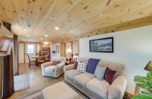 Waterfront Monticello Home with Fire Pit and Deck! - Foto 21