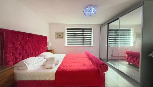 The Luxe 2BR Specious Bungalow - Garden & Parking - Foto 4