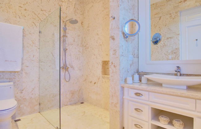 Villa Alta Gracia w Private Pool Designer Decor - Foto 75