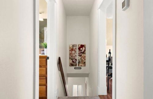 Cozy Victorian Cottage in the Heart of Old Town! - Foto 24