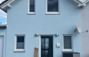 Seehaus Pippa mit Sauna and Whirlpool direkt am See - Foto 4