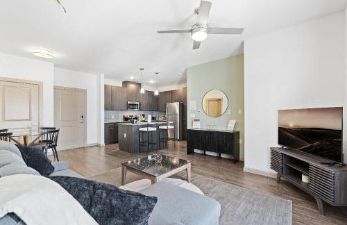 Luxe 3B/2B Getaway - Pool, Gym, Parking, Pet Wash - Foto 2