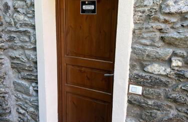 Amazing Lake View Apartment with Pool and 2 Terraces, Modern Urio, by STAYHERE-LAKECOMO - Foto 33