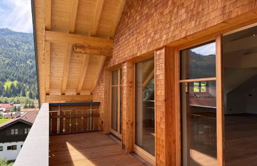 DAS BISCHOF - 5 exklusive Ferienwohnungen und 1 Doppelzimmer - 4x mit privater Zirben Sauna - Semmelservice & Hindelang PLUS - Foto 11