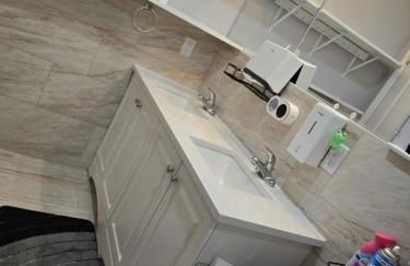 Cozy 3-Bedroom Apartment in Newark near NYC - Foto 41