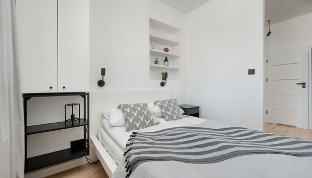 White Studio With Balcony by Renters - Foto 2, Habitación