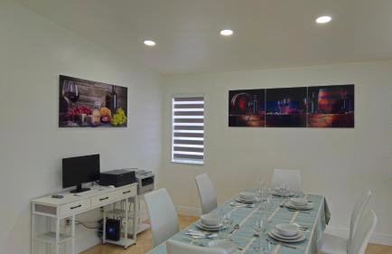 Sunny Oasis with private pool - Foto 34