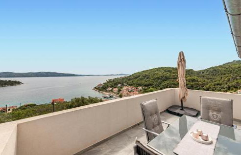 Nice Apartment In Veli Iz - Foto 1