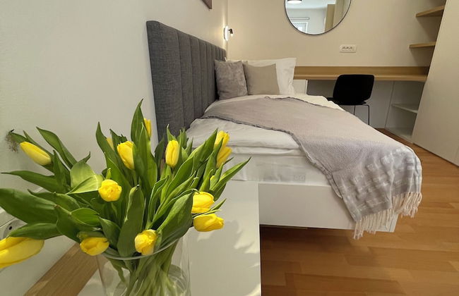 Premium Levant 210 Marina Apartment - Photo 5