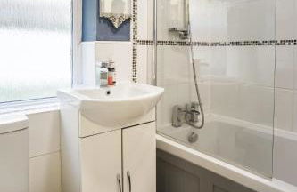 Cosy Matlock Cottage with Valley Views - Foto 13