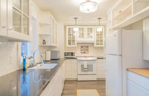 Taku's Contemporary & Stylish Private Retreat - Foto 73