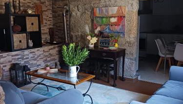 Pequena Casa rústica com piscina - Foto 5