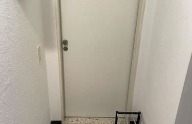 Sky Studio Apartment 1,5 Zimmer für 4 Leute Zentral 35qm S-Bahn Mercedes Benz - Foto 61