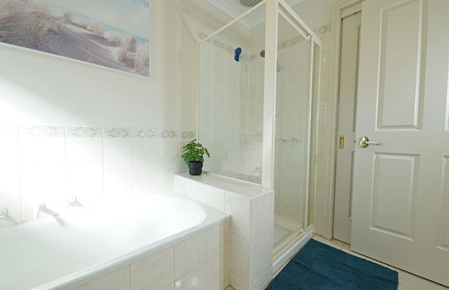 Exquisite 2BR Staycation Ringwood - Foto 18