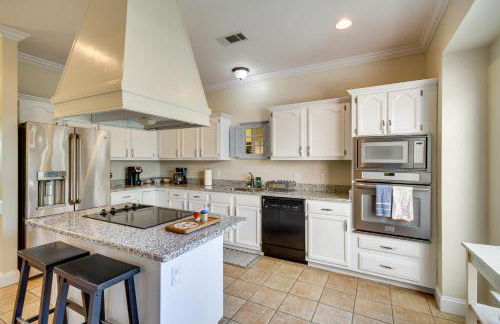 Charming Diamondhead Home with Private Yard! - Foto 3