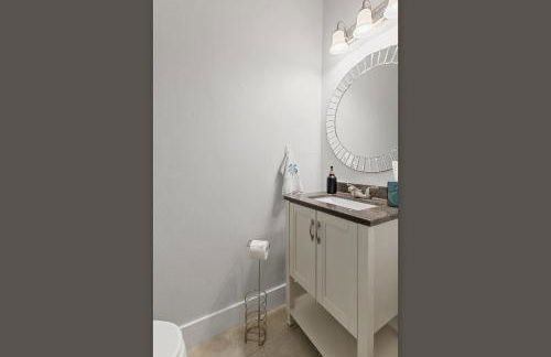 3BR Townhome Steps to Bay - Pool & Beach Gear - Foto 39