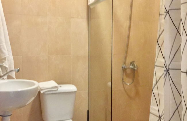 Apartments next to Opera - Photo 18