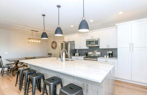 House #46 Grits Carlton Lakefront (no pets) - Photo 7