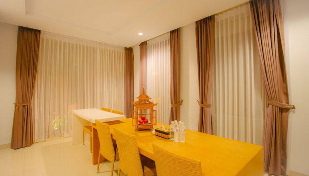 The Chandara Villa Bali - Foto 4, Servicio de comidas en la habitación