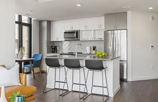 Placemakr Marymount Ballston - Photo 68
