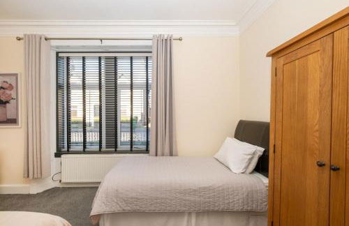 Beach & Golfers Cottage Wi-Fi Central Walkable - Foto 9