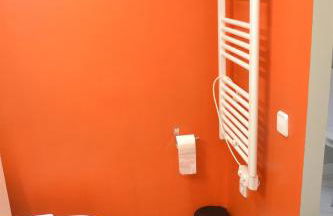 Homelikes Madrid - Photo 31