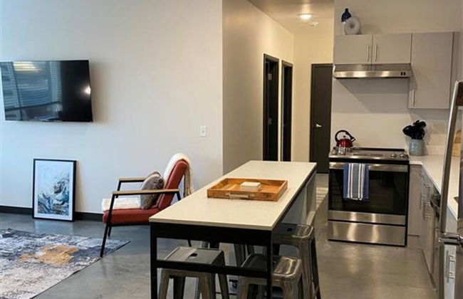 Atmosphere Lincoln - Photo 34