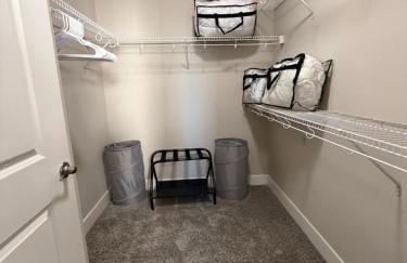 FIFA WORLD CUP! POOL VIEW! Near Dallas Love Field! Medical District! Downtown Dallas! - Foto 16