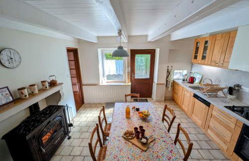 Gîte familial rénové avec jardin au cœur de la Vallée de la Saône - FR-1-583-467 - Foto 1