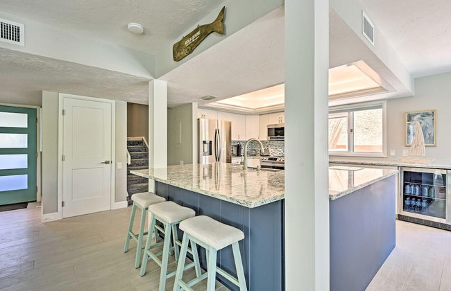 Coastal Surfside Swank by Beachside Management - Foto 7