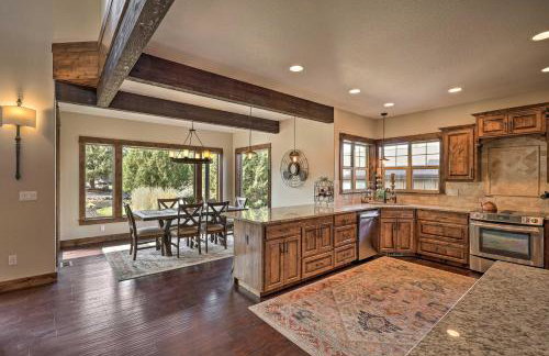 Modern Eagle Crest Escape with Patio and 2 Balconies! - Photo 9