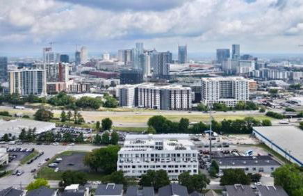 Amazing Downtown Condo w Pool Free Parking 104 - Foto 23