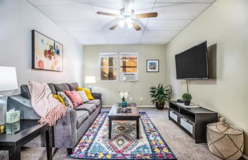 Historic Avenues Apartment Downtown - Foto 2