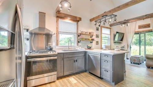 Historic Charm and Modern Luxury 6 Mi to Stowe Mtn - Foto 2