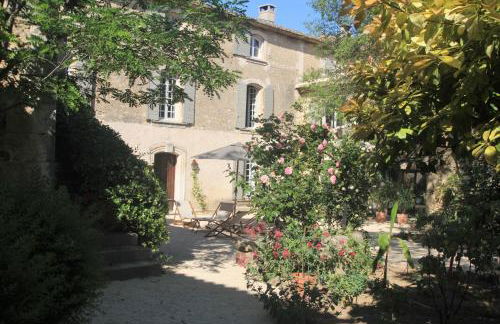 Les Guillaume Rey - Foto 1